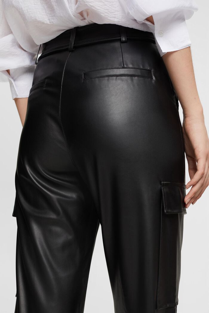 Pantalon en similicuir doté d’une ceinture, BLACK, detail image number 3