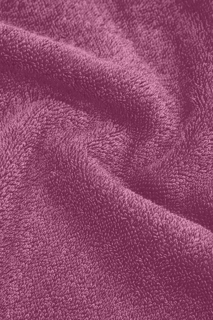 À teneur en TENCEL™ : le lot de 3 serviettes en tissu éponge, BLACKBERRY, detail image number 1