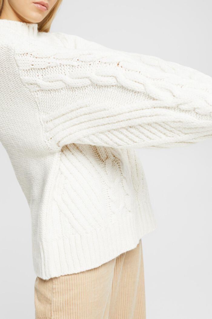 À teneur en laine : le pull-over à motif torsadé, OFF WHITE, detail image number 2