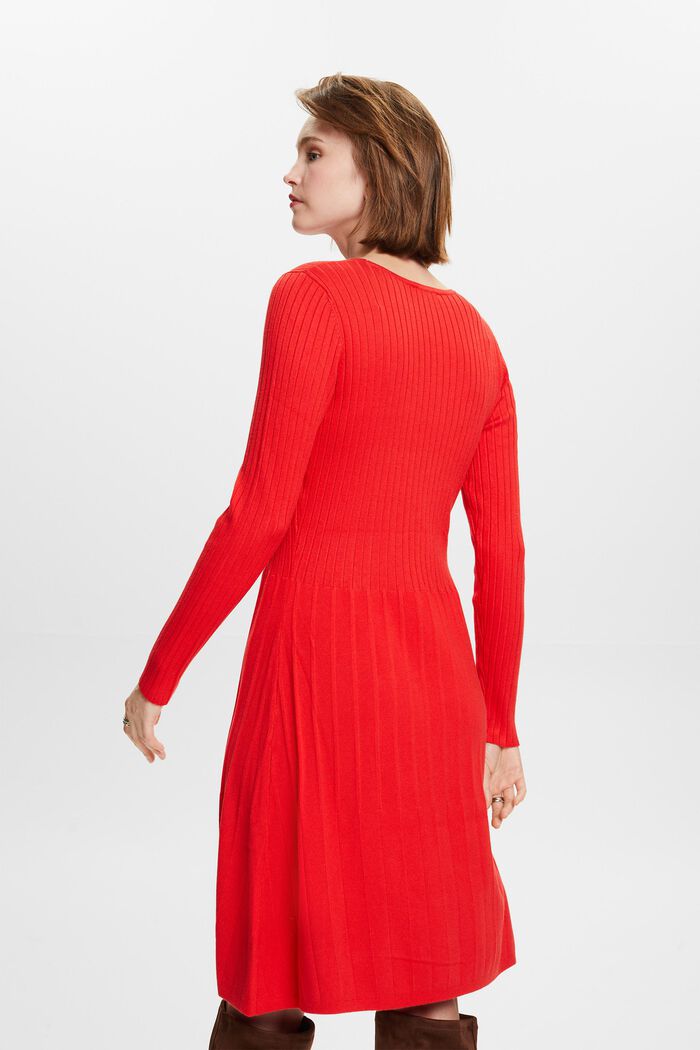 Robe-pull côtelée animée de plis, RED, detail image number 4