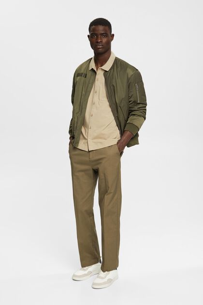 Chino de coupe Relaxed Fit, KHAKI GREEN, overview