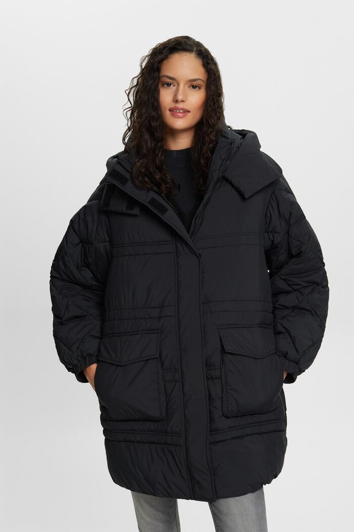 En matière recyclée : manteau matelassé à capuche, BLACK, detail image number 0
