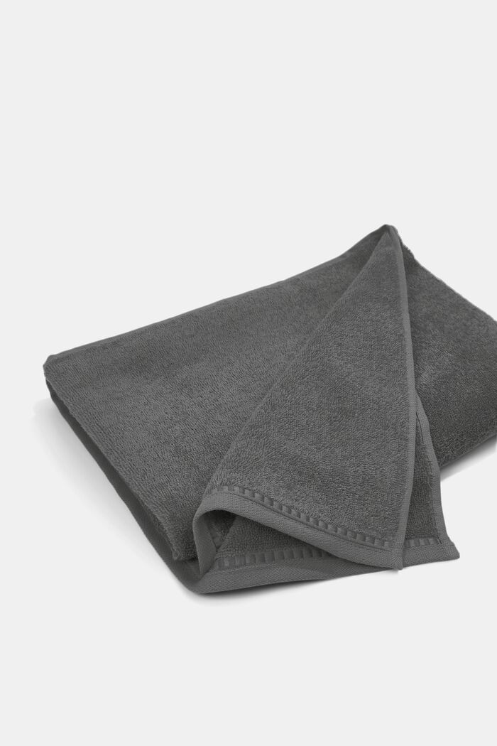 À teneur en TENCEL™ : le lot de 3 serviettes en tissu éponge, ANTHRACITE, detail image number 4