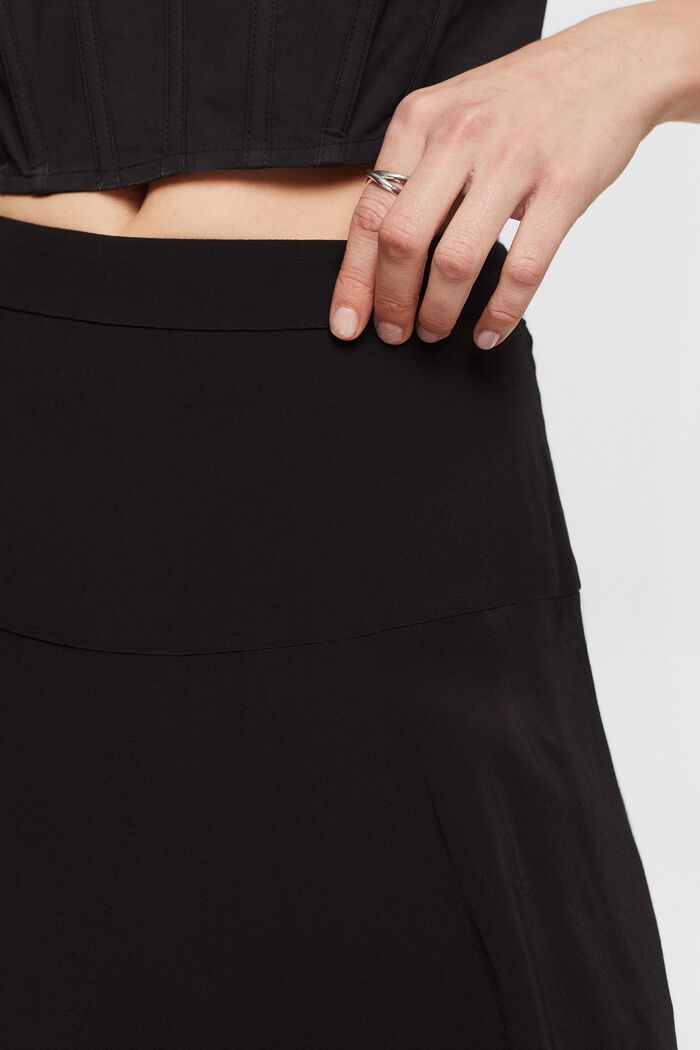 Mini-jupe en crêpe de coupe évasée, BLACK, detail image number 4