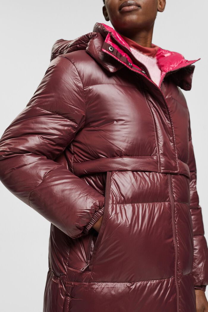 Manteau matelassé long muni d’un garnissage en duvet recyclé, BORDEAUX RED, detail image number 2