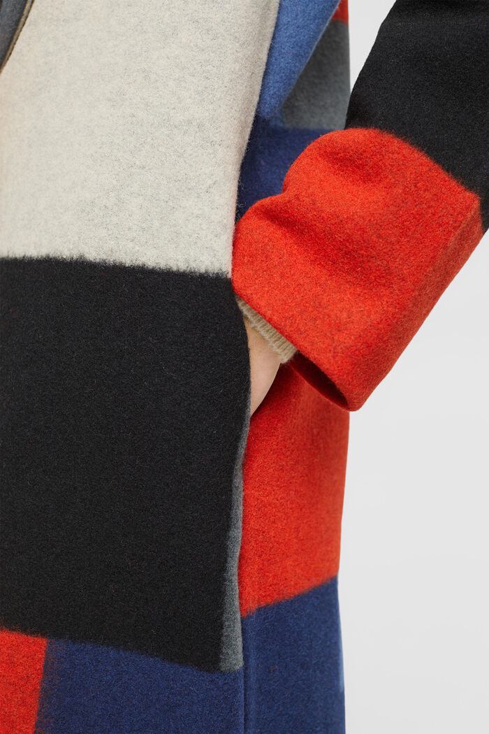 Manteau en laine mélangée animé d’un motif colour blocking, RED, detail image number 2