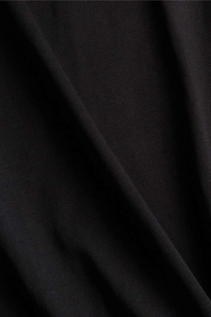 T-shirt CURVY à encolure en V, en coton biologique, BLACK, detail image number 1