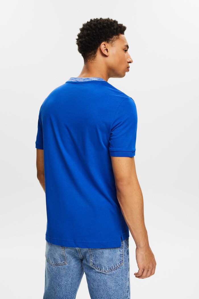 T-shirt à col en maille moulinée multicolore, BRIGHT BLUE, detail image number 2