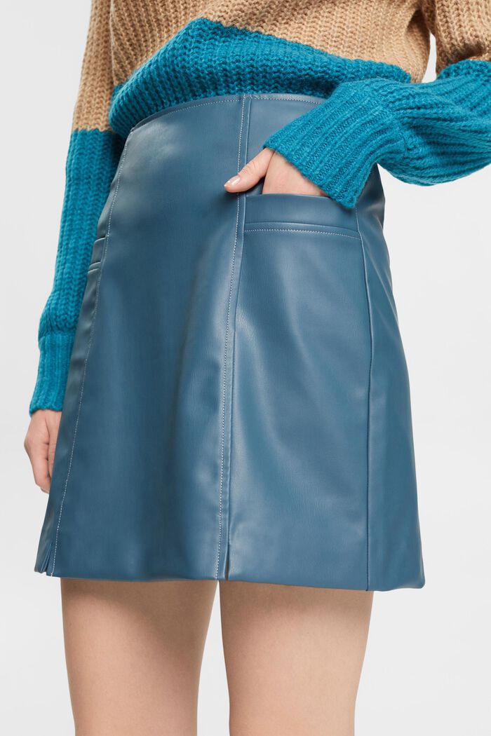 Mini-jupe en similicuir, PETROL BLUE, detail image number 2