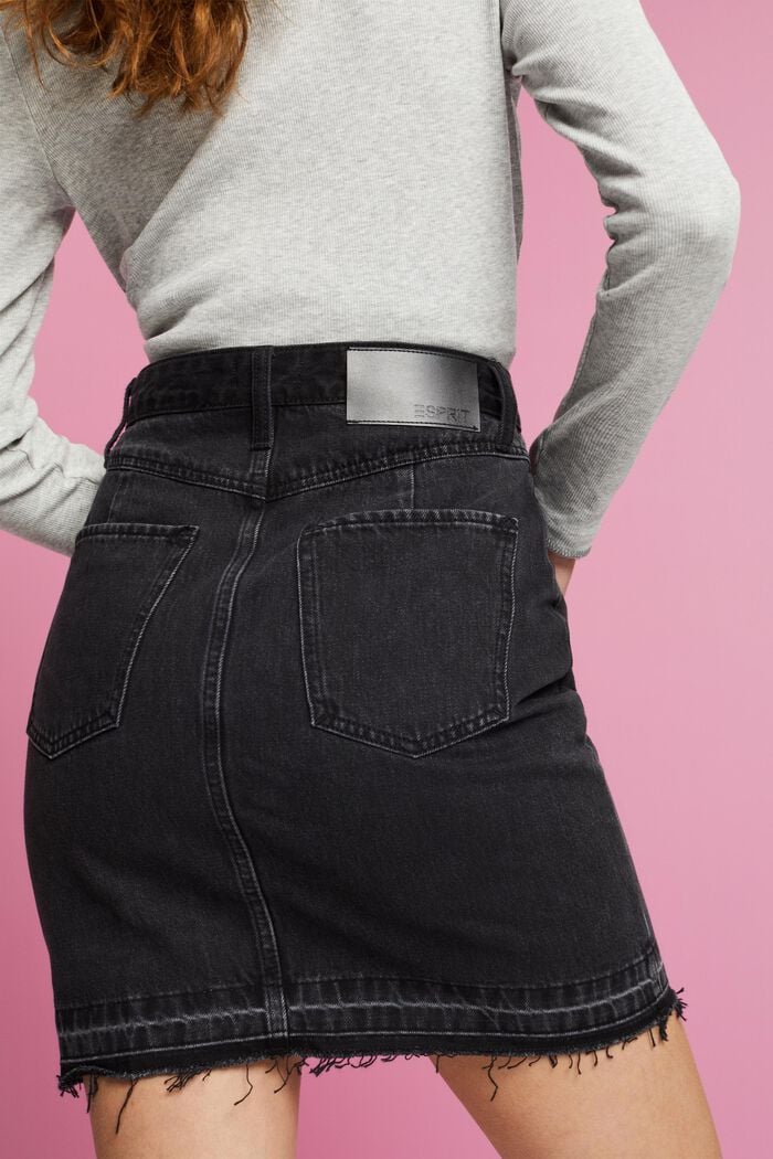 Mini-jupe en jean à ceinture asymétrique, BLACK MEDIUM WASHED, detail image number 4