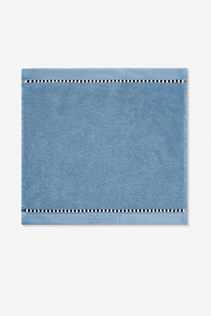 À teneur en TENCEL™ : la collection de serviettes en tissu éponge, SKY BLUE, detail image number 6