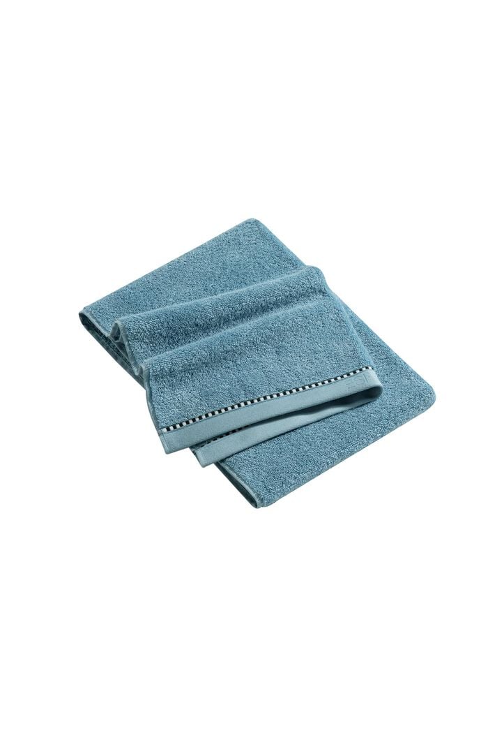 À teneur en TENCEL™ : la collection de serviettes en tissu éponge, SKY BLUE, overview
