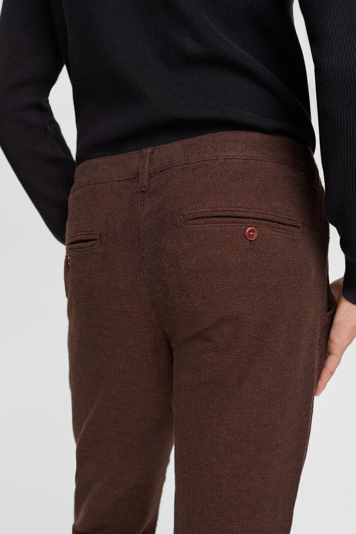 Pantalon slim à chevrons, DARK BROWN, detail image number 4