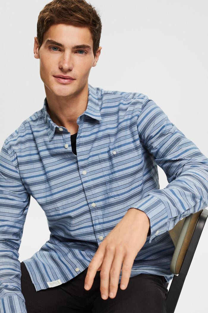 À teneur en lin : la chemise à rayures, BLUE, detail image number 5
