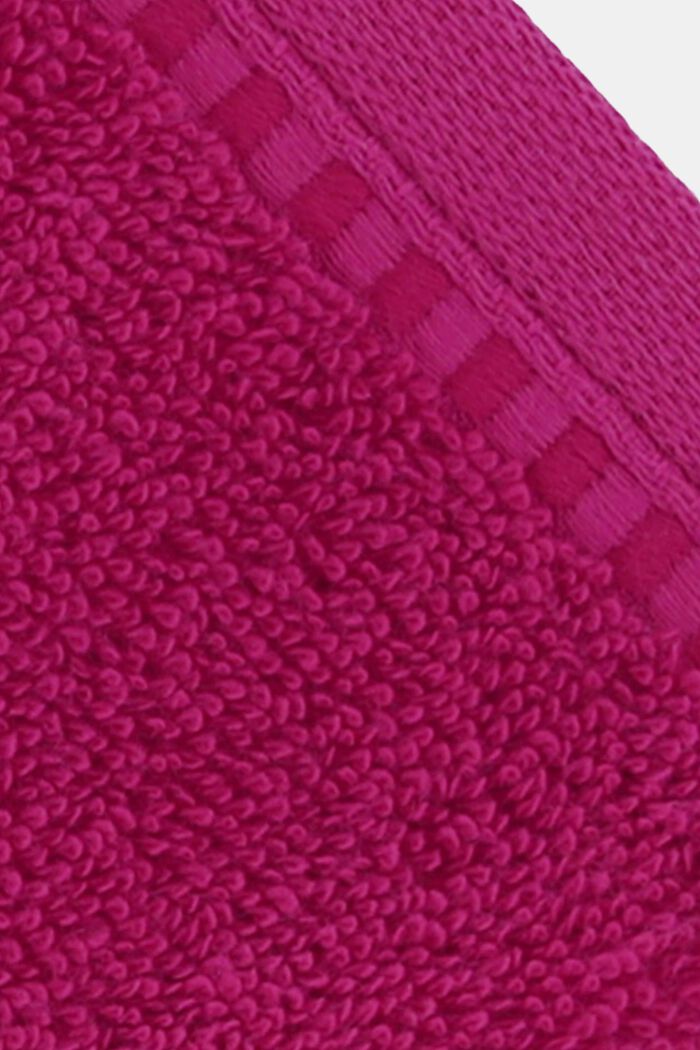 À teneur en TENCEL™ : la collection de serviettes en tissu éponge, RASPBERRY, detail image number 4