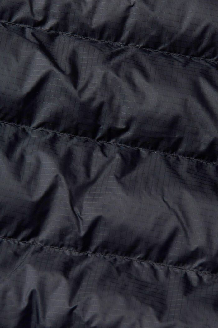 Veste matelassée dotée d’une capuche, BLACK, detail image number 4