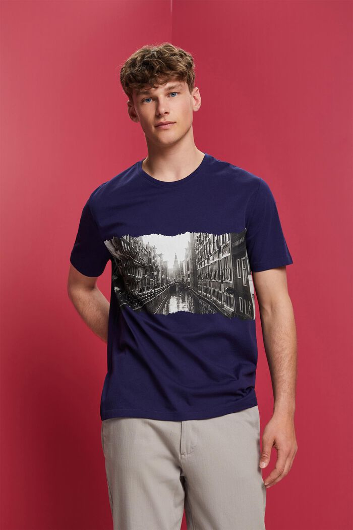T-shirt à encolure ronde orné d’un imprimé, 100 % coton, DARK BLUE, detail image number 0