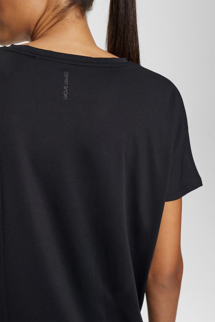 T-shirt de sport à encolure en V doté de la technologie E-DRY, BLACK, detail image number 6