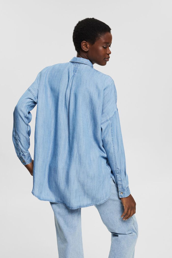 En TENCEL™ : la chemise oversize d’aspect denim, BLUE MEDIUM WASHED, detail image number 4
