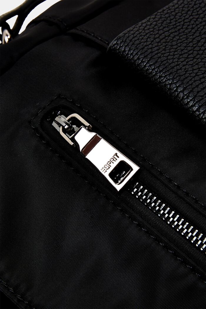 Sac fourre-tout en nylon doté de poches avant, BLACK, detail image number 1